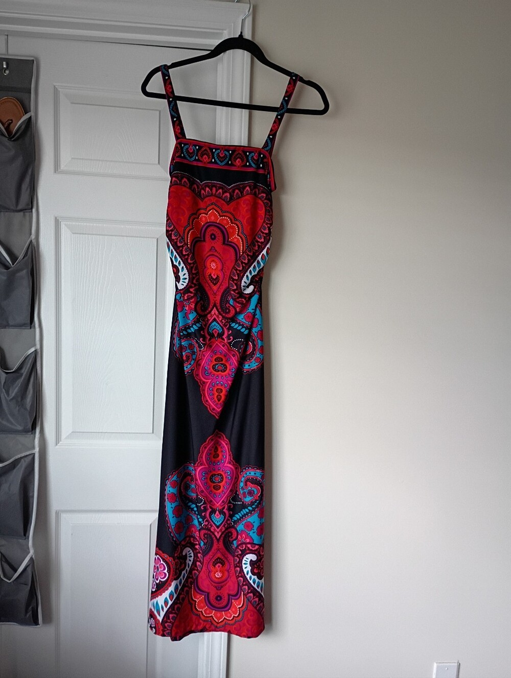 Red & Teal Paisley Maxi Dress - Women Size Small